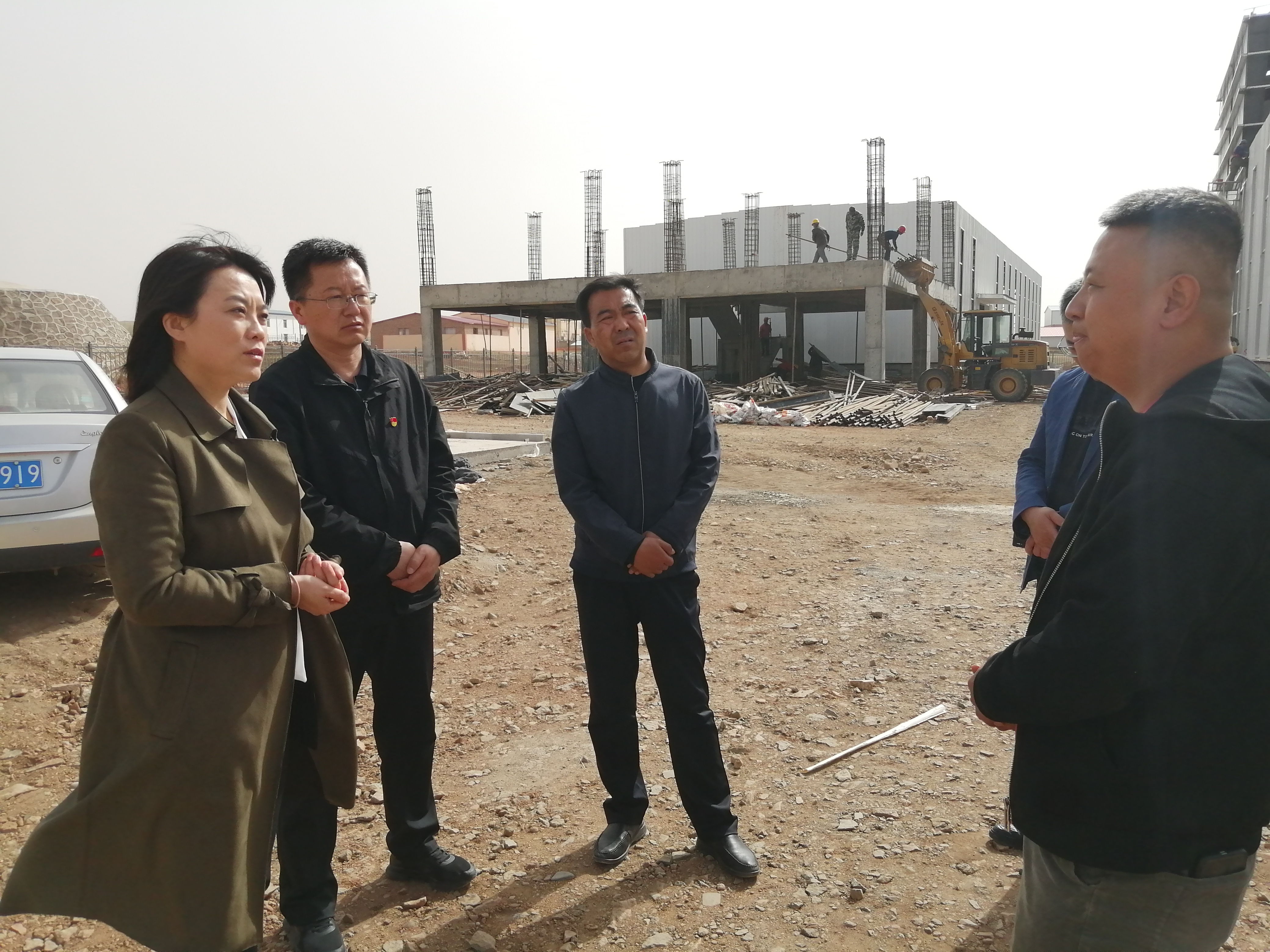 调研乌兰不浪.jpg 调研乌兰不浪.jpg
